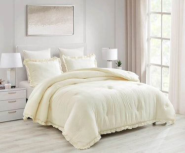 3-Piece Comforter Set with Ruffled Edge